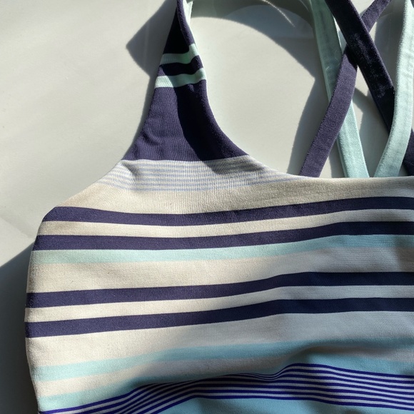 Lululemon top Size 8 - Picture 3 of 5